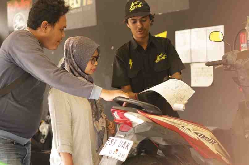 Bengkel Motor