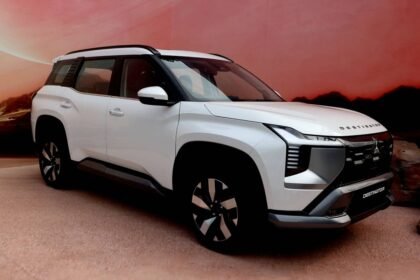 Mitsubishi Destinator