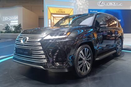 Lexus L700H