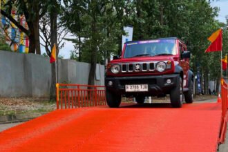 Test drive Suzuki Jimny GIIAS 2025