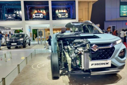 Suzuki menjadi magnet perhatian pengunjung GIIAS 2025