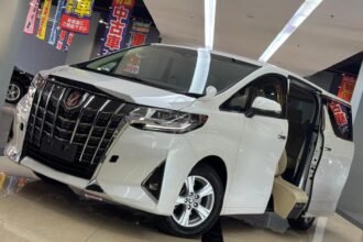 Toyota Alphard Welcab