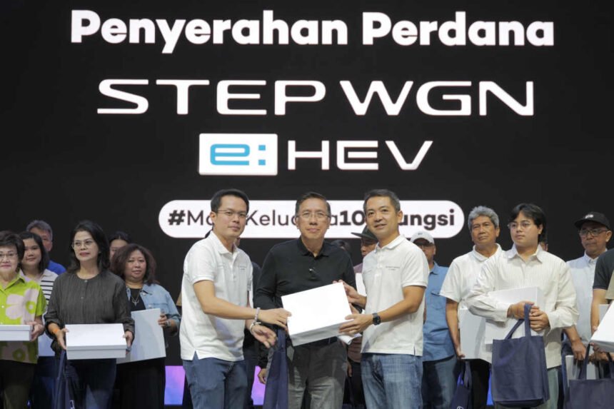 Honda STEP WGN e:HEV