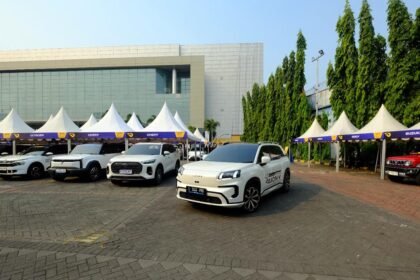 Test Drive Mobil dalam GIIAS Surabaya 2025