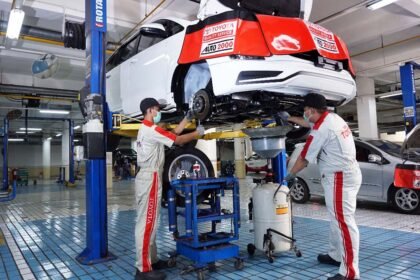 Suspensi Mobil