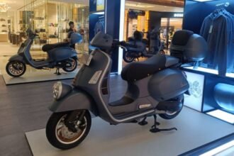 Vespa Oficina 8