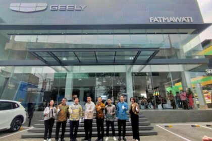 Dealer Geely Premium