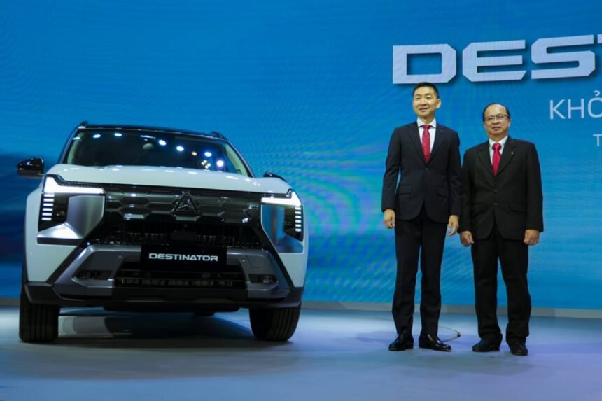 Mitsubishi Destinator