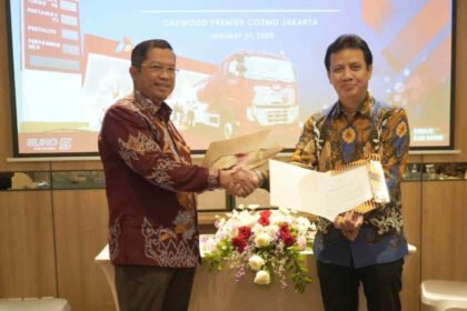 MoU Astra UD Trucks dan Pertamina Patra Niaga