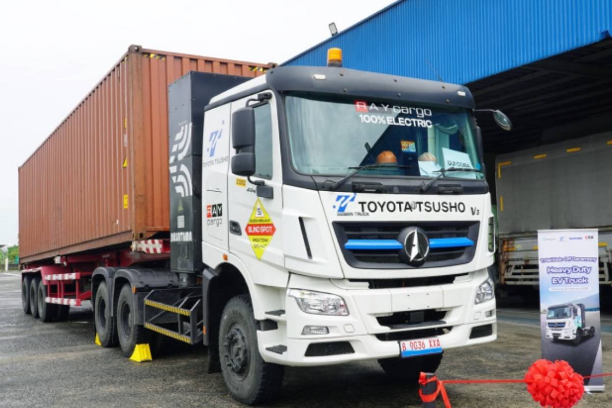 Truk Kontainer Listrik