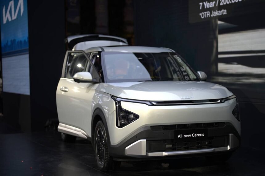 Kia All New Carens