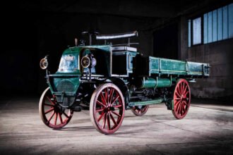 Mercedes Benz trucks