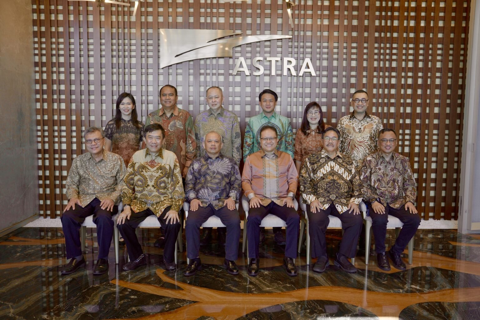 PT Federal International Finance