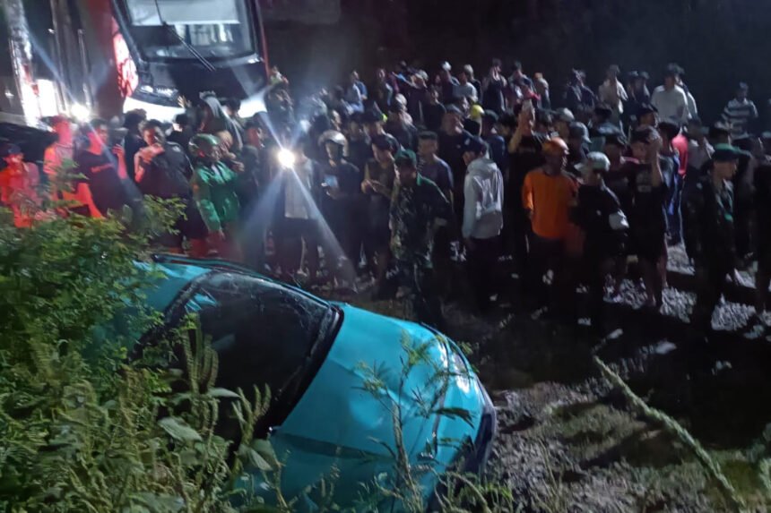 Taksi Listrik Green SM