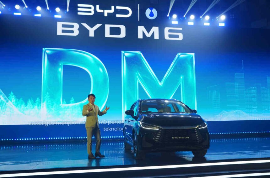 BYD M6 DM