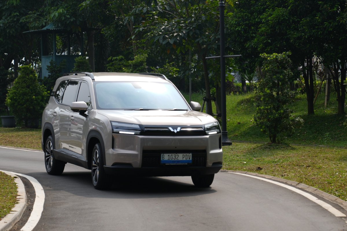 Wuling Eksion