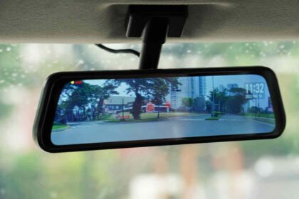 Suzuki smart e-MIRROR