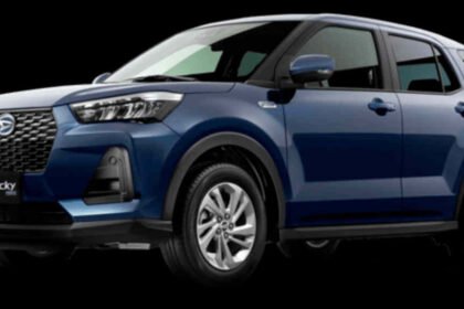 Daihatsu Rocky e-Smart Hybrid
