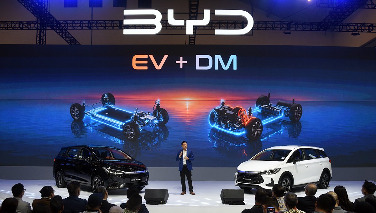 BYD M6 DM