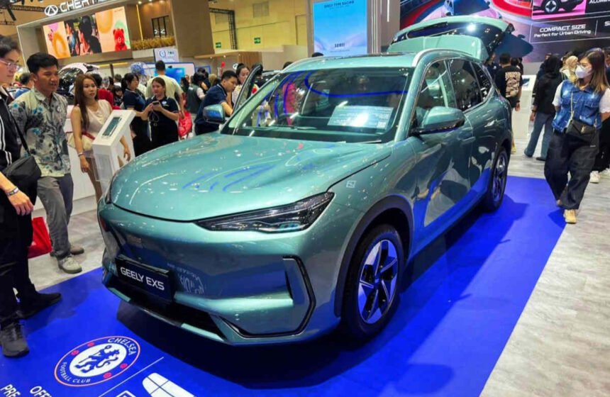 Geely EX5