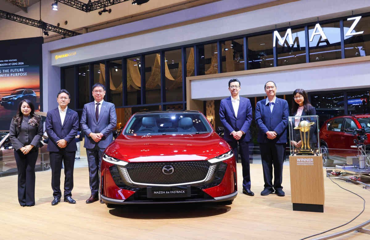 Mazda 6e Fastback