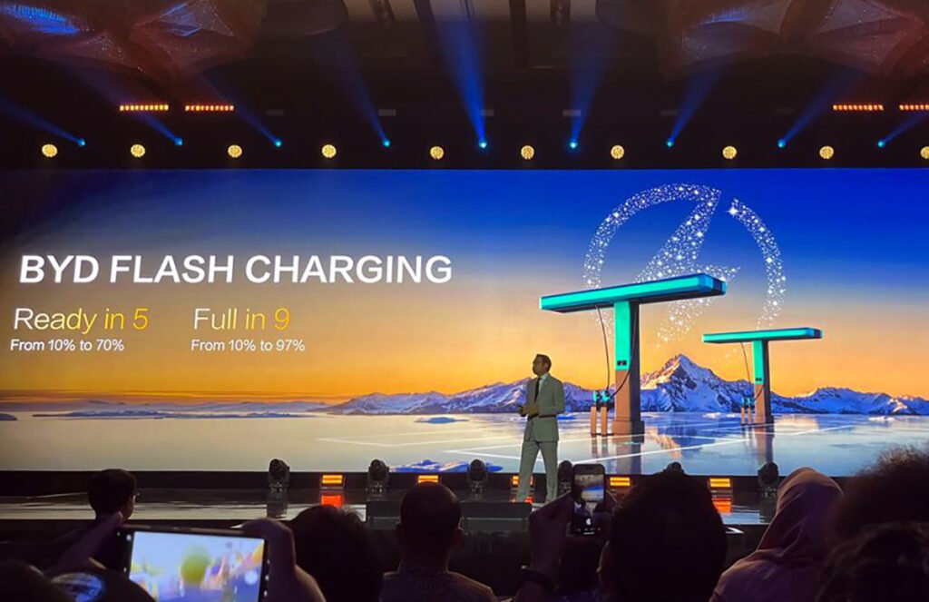 BYD Flash Charging