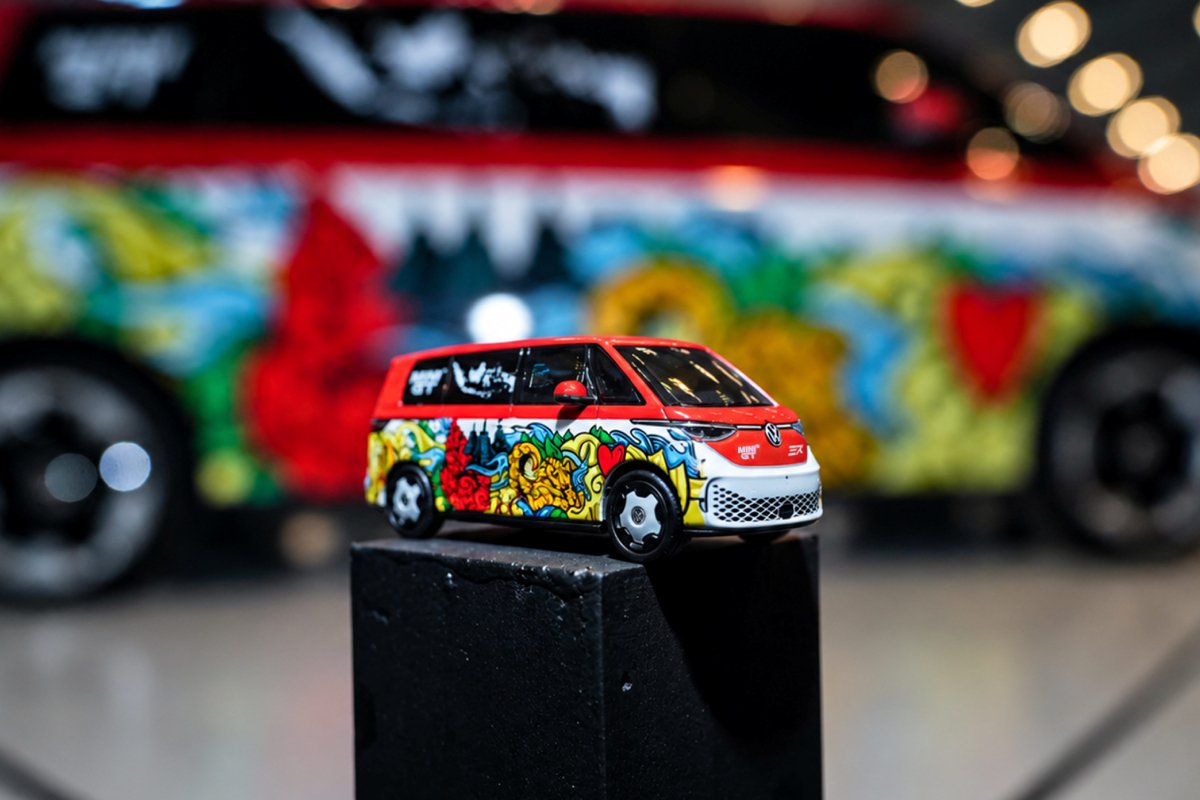 Diecast Volkswagen ID Buzz